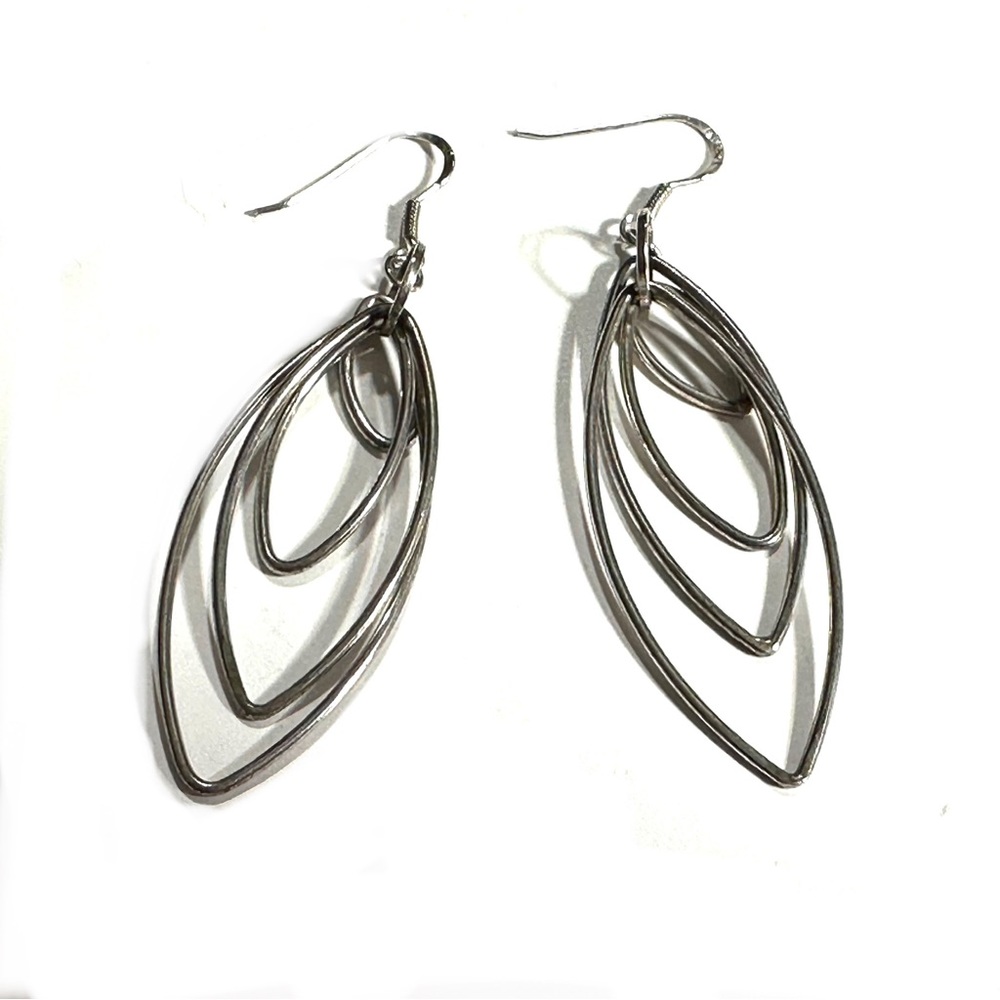 Oval Open Hoop Earrings Multi Layer Silver Tone Hooks Modernist Look